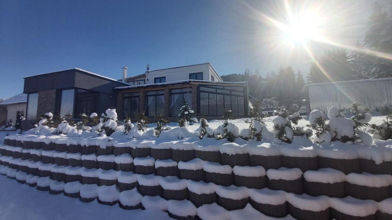 Apartman Navrchu Брезно Экстерьер фото