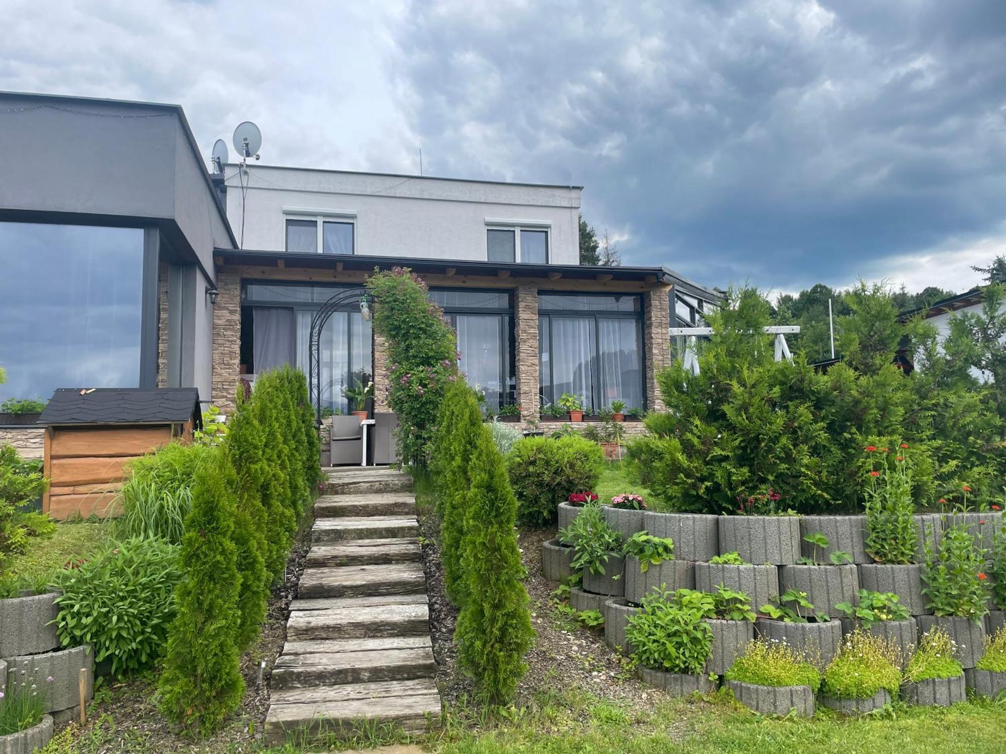 Apartman Navrchu Брезно Экстерьер фото